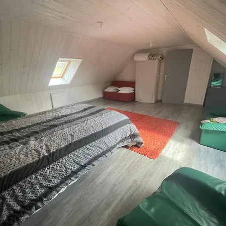 De Montorien 6/7 Personnes * Plouguenast-Langast